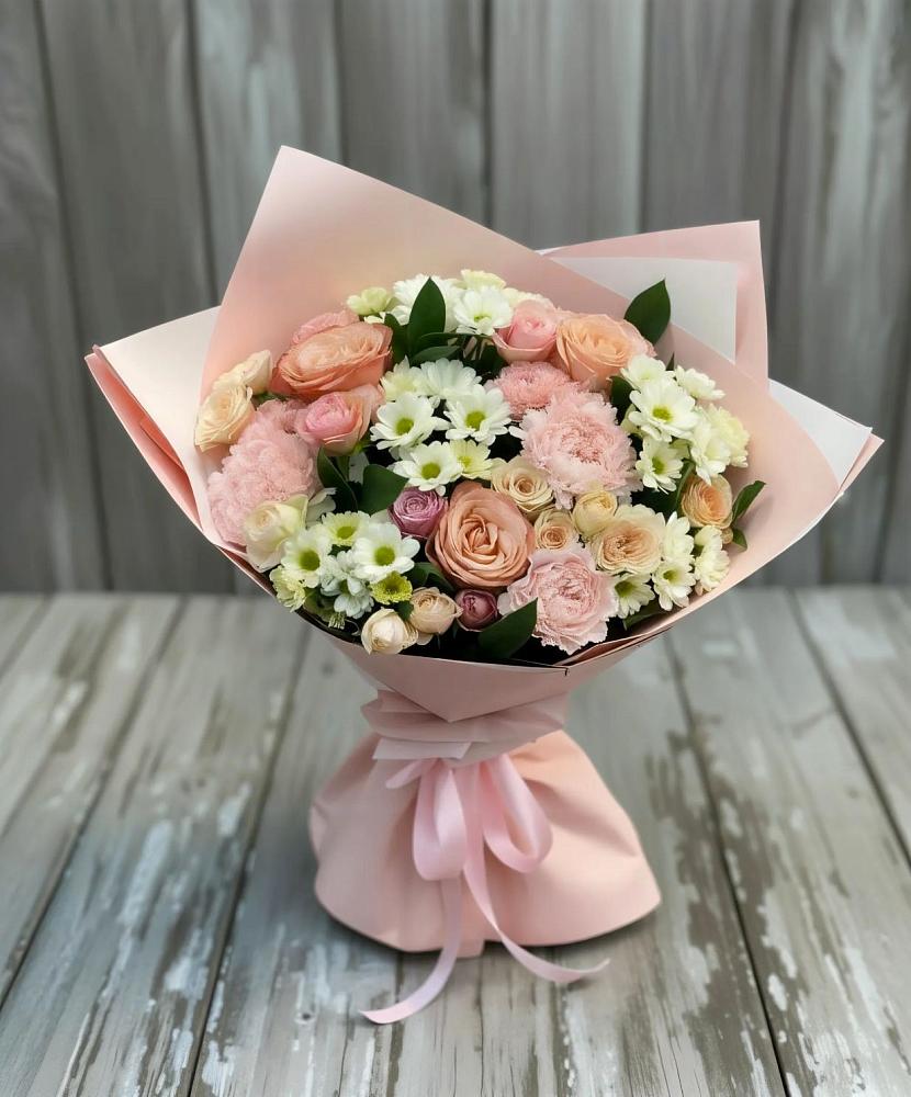 Букет цветов из: Гвоздики, Розы и Хризантемы в Поселок дачного хозяйства Жуковка