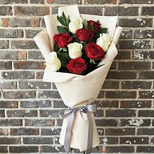 Букет цветов из:  Розы в Поселок дачного хозяйства Жуковка