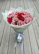 Букет цветов из:  Альстромерии в Поселок дачного хозяйства Жуковка