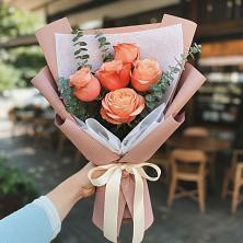 Букет цветов из:  Розы в Поселок дачного хозяйства Жуковка