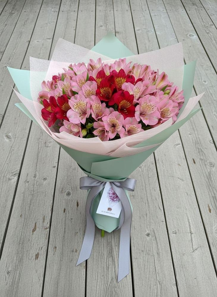 Букет цветов из: Альстромерии в Поселок дачного хозяйства Жуковка