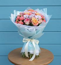 Букет цветов из:  Хризантемы и Розы в Поселок дачного хозяйства Жуковка