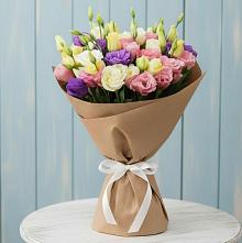 Букет цветов из:  Лизиантусы в Поселок дачного хозяйства Жуковка