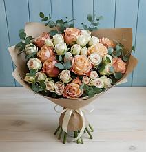 Букет цветов из:  Альстромерии и Розы в Поселок дачного хозяйства Жуковка