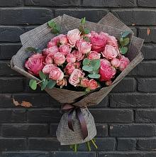 Букет цветов из:  Розы в Поселок дачного хозяйства Жуковка